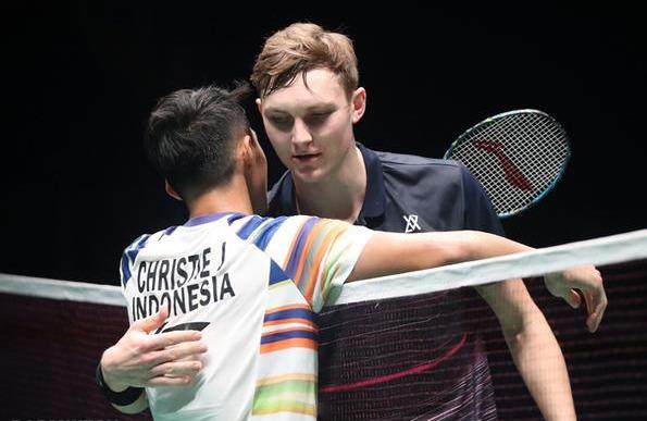 中国队鏖战韩国队，安赛龙关键制胜