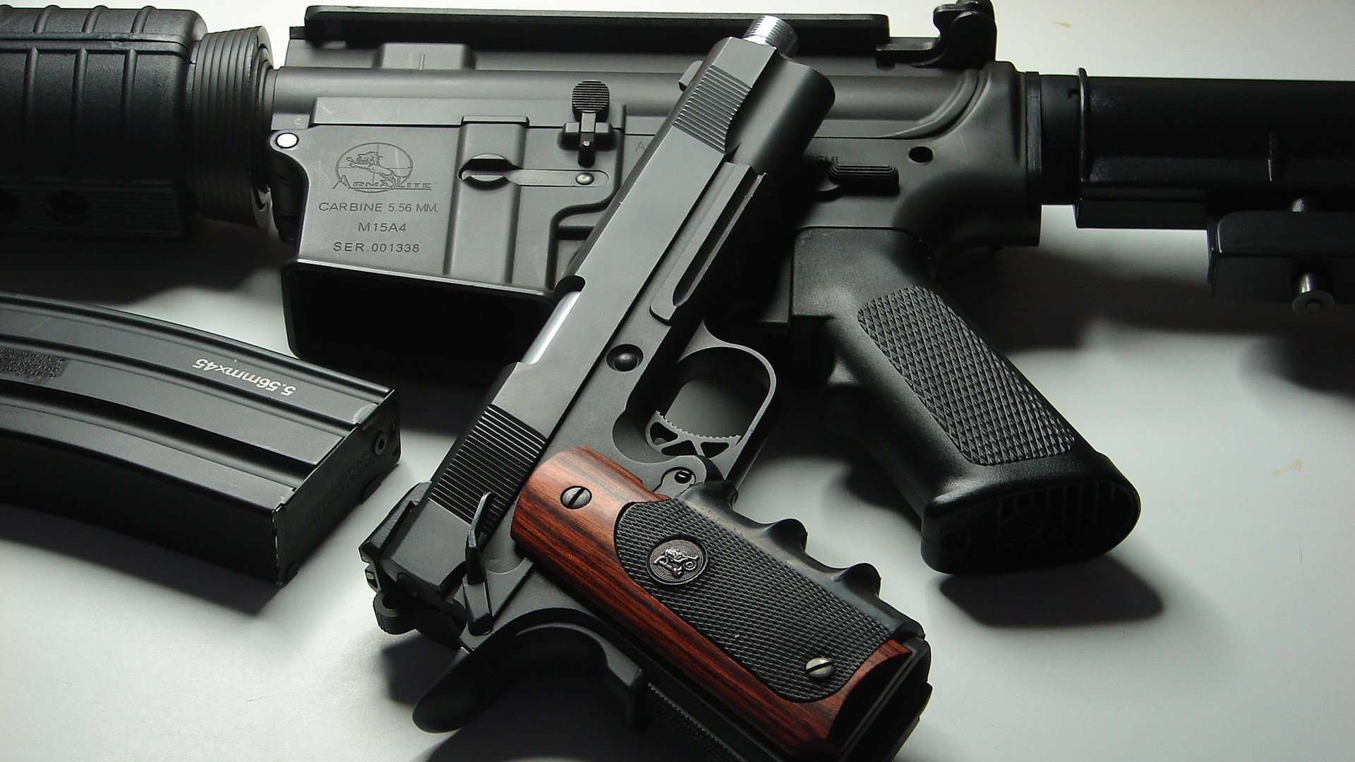 黑色公牛与字母哥的逆袭夜，布克如何一手掌控雄鹿对阵公牛的生死局