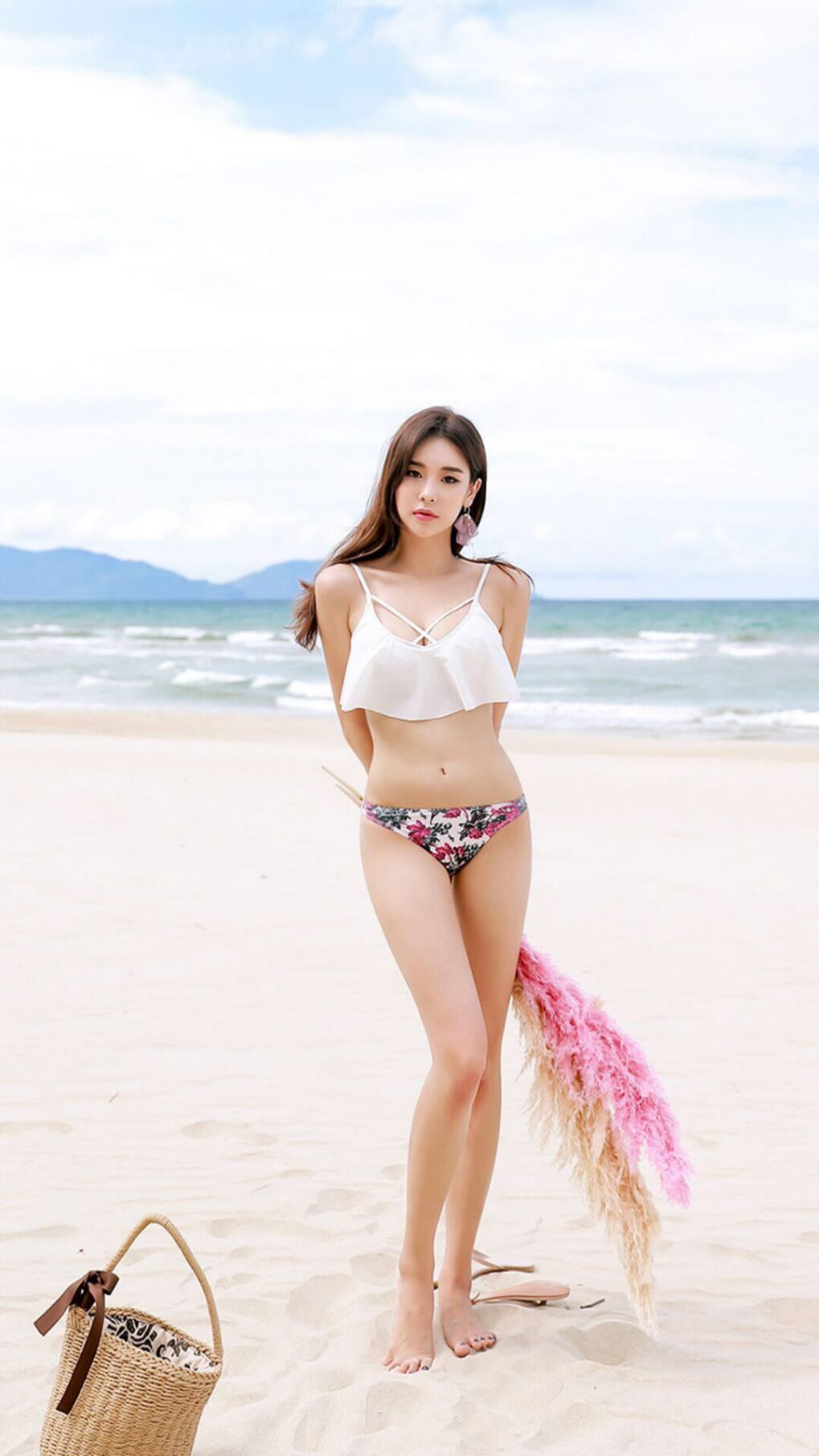 平行宇宙的夜晚,当F1轮胎尖叫时,维尼修斯在伯纳乌飞翔