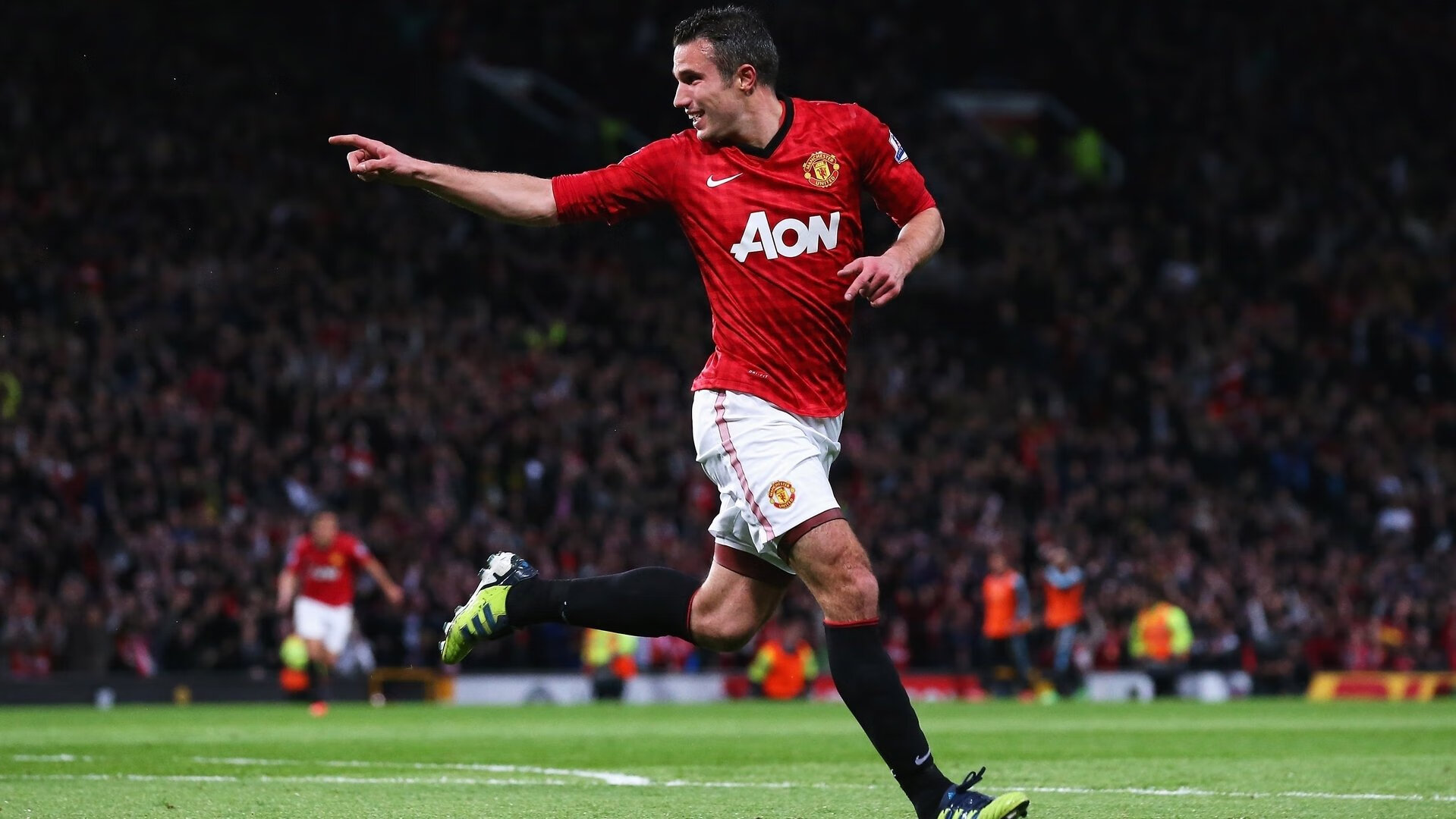 冷门与荣耀，巴林赛道与迈阿密球场的双重奏