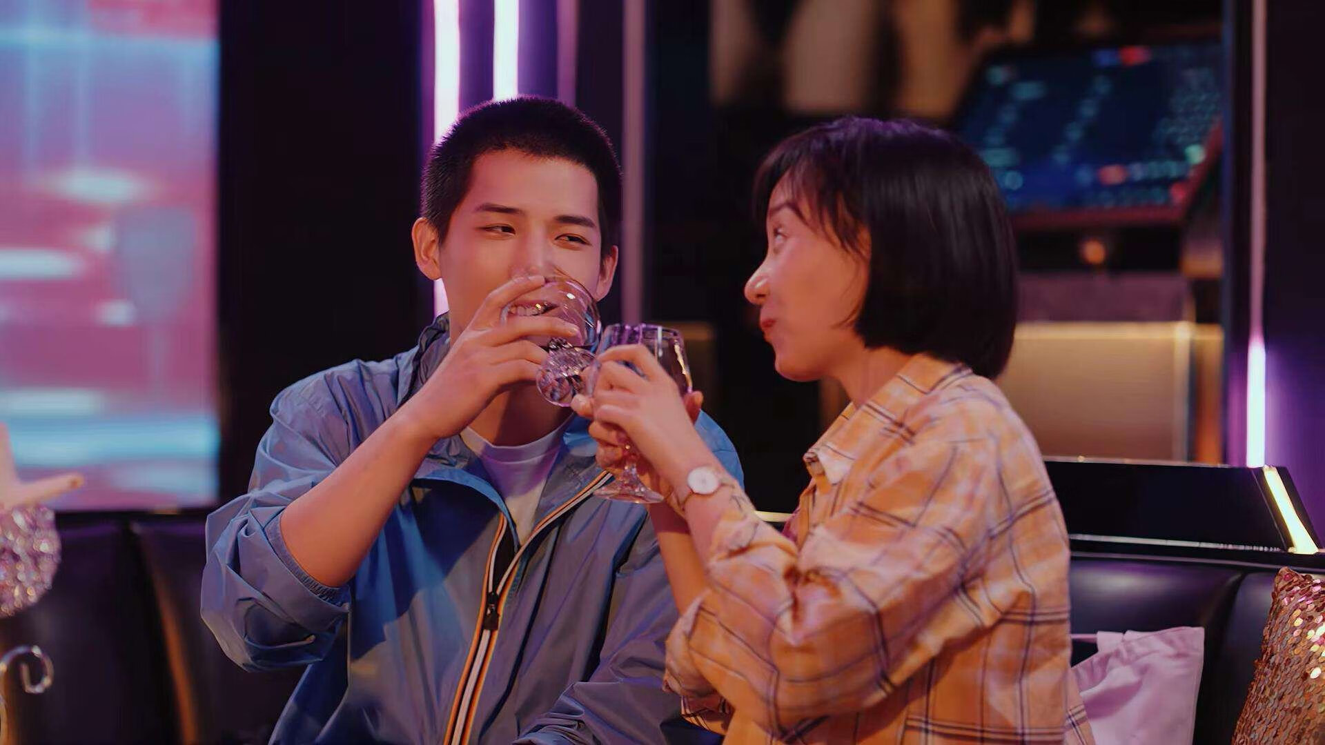 篮网掀起进攻风暴,哈登临危救主成掌舵人