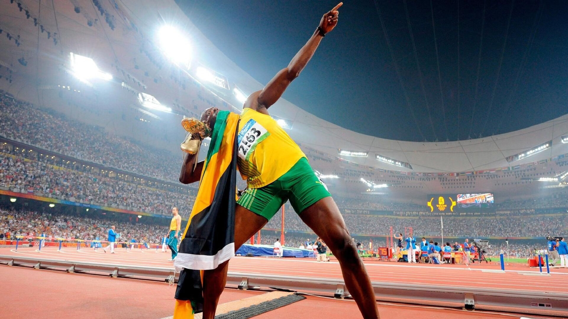 镇魂一投，福克斯在寂静中刺穿喧哗，马刺的魔法由他书写