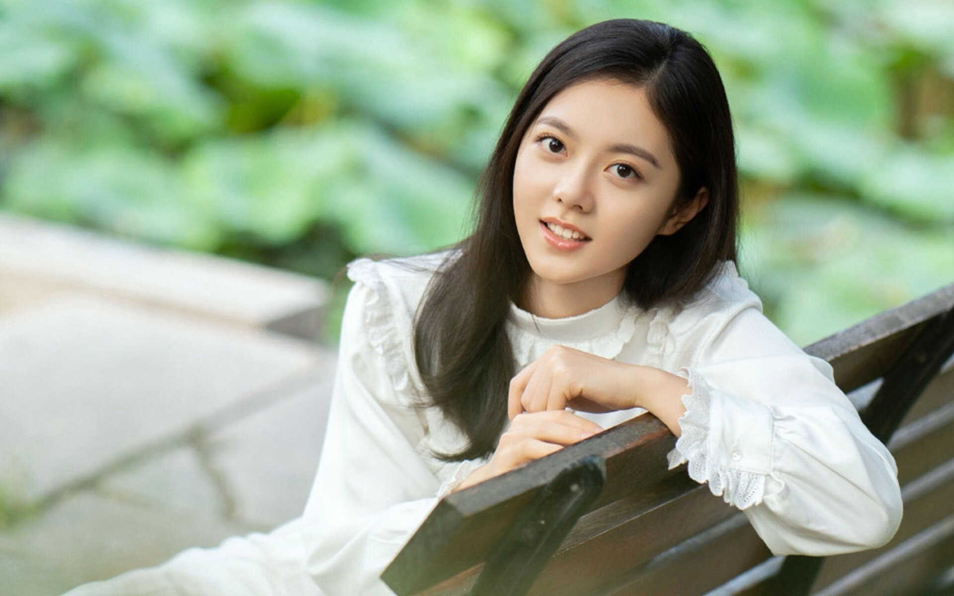 舞台越大越强的字母哥,与单节杀死比赛的开拓者,现代篮球的两种统治逻辑